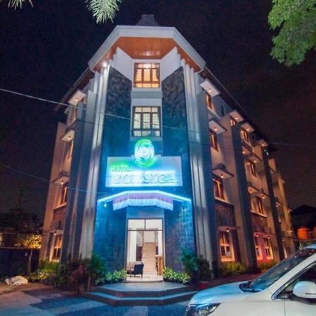 בנדונג Corsica Hotel מראה חיצוני תמונה